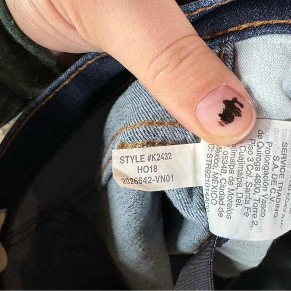 Madewell 10" High-Rise Skinny Jeans in Tarren Wash: THERMOLITE® Edition Size 25 - Picture 9 of 9